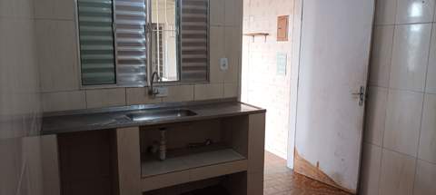 Sobrado à venda em Guarulhos (Jd São Francisco - V Barros), 5 dormitórios, 3 suites, 3 banheiros, 6 vagas, 250 m2 de área total, código 36-749 (46/50)