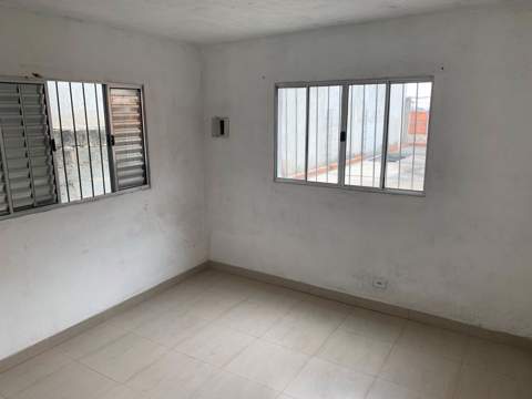Casa à venda em Guarulhos (Jd Normandia - Pimentas), 1 dormitório, 1 banheiro, 10 vagas, 125 m2 de área total, código 36-765 (8/8)