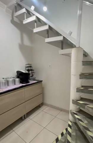 Casa à venda em Guarulhos (Jd Normandia - Pimentas), 4 dormitórios, 1 suite, 3 banheiros, 1 vaga, código 36-810 (8/9)