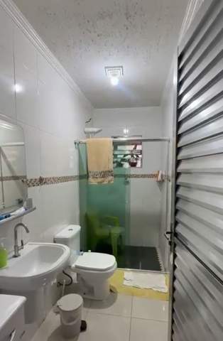Casa à venda em Guarulhos (Jd Normandia - Pimentas), 4 dormitórios, 1 suite, 3 banheiros, 1 vaga, código 36-810 (9/9)