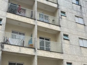Apartamento à venda em Guarulhos com 2 dorms, 1 wc, 1 vaga, 53 m2 (total)