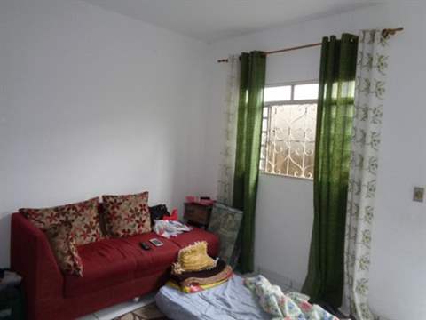 Casa à venda em Guarulhos (V Carmela I - Bonsucesso), 2 dormitórios, 2 banheiros, 2 vagas, 80 m2 de área útil, código 181-1235 (foto 4/7)
