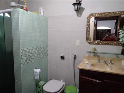 Chácara à venda em Guarulhos (Tapera Grande - São João), 3 dormitórios, 2 banheiros, 30 vagas, 110 m2 de área útil, código 181-1283 (24/24)