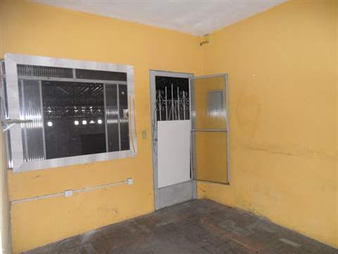 Galpão para alugar em Guarulhos (Pq Jurema - Pimentas), 3 banheiros, 6 vagas, 200 m2 de área útil, código 181-1463 (13/16)