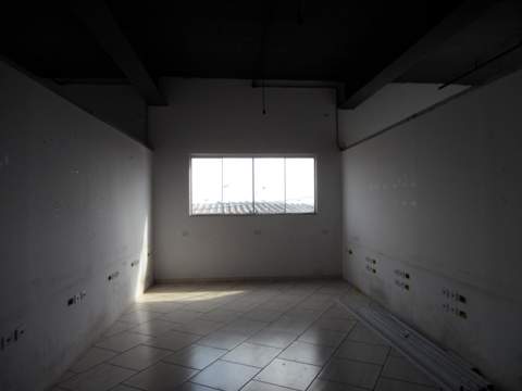 Salão para alugar em Guarulhos (Pq Jurema - Pimentas), 3 banheiros, 4 vagas, 180 m2 de área útil, código 181-1691 (7/30)