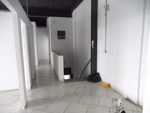 Salão para alugar em Guarulhos (Pq Jurema - Pimentas), 3 banheiros, 4 vagas, 180 m2 de área útil, código 181-1691 (16/30)