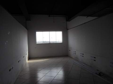 Salão para alugar em Guarulhos (Pq Jurema - Pimentas), 3 banheiros, 4 vagas, 180 m2 de área útil, código 181-1691 (17/30)