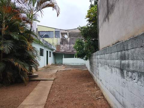 Casa à venda em Guarulhos (V Carmela I - Bonsucesso), 1 dormitório, 1 banheiro, 8 vagas, 50 m2 de área útil, código 181-1741 (16/16)