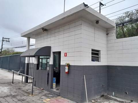 Galpão para alugar em Guarulhos (Cid Ind Sat de São Paulo - Cumbica), 8 banheiros, 30 vagas, 5.500 m2 de área útil, código 181-1790 (16/17)