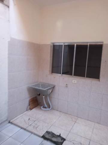 Sobrado à venda em Guarulhos (Pq Continental III), 2 dormitórios, 1 banheiro, 1 vaga, 65 m2 de área útil, código 181-1799 (1/18)