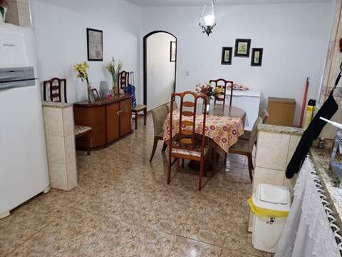 Sobrado à venda em Guarulhos (Pq Continental II), 4 dormitórios, 1 suite, 4 banheiros, 2 vagas, 150 m2 de área útil, código 181-1814 (3/19)