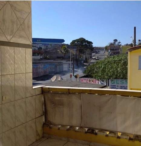 Sobrado à venda em Guarulhos (V Nova Bonsucesso), 5 dormitórios, 2 suites, 4 banheiros, 2 vagas, 150 m2 de área útil, código 181-1832 (11/11)