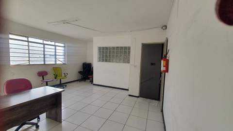 Galpão para alugar em Guarulhos (Cid Ind Sat de São Paulo - Cumbica), 5 banheiros, 4 vagas, 750 m2 de área útil, código 181-1858 (13/23)