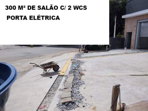 Galpão para alugar em Guarulhos (Bonsucesso), 2 banheiros, 4 vagas, 300 m2 de área útil, código 181-1875 (5/18)