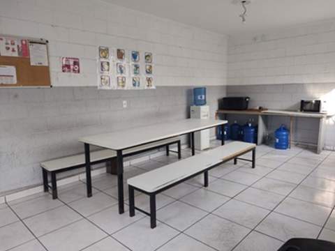 Galpão em Guarulhos (Jd Pres Dutra), 6 banheiros, 20 vagas, 2.364 m2 de área útil, código 181-1882 (6/24)
