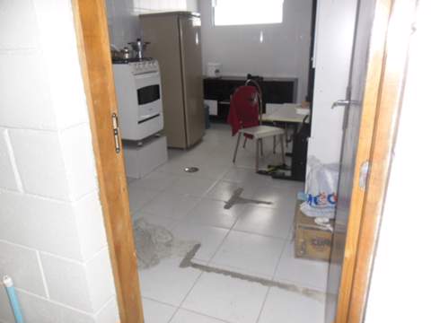 Galpão para alugar em Guarulhos (V Nova Bonsucesso), 5 banheiros, 6 vagas, 750 m2 de área útil, código 181-1884 (8/19)