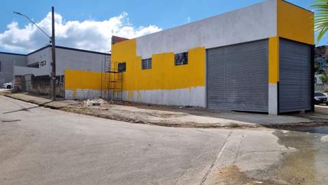 Galpão para alugar em Guarulhos (V Nova Bonsucesso), 3 banheiros, 4 vagas, 400 m2 de área útil, código 181-2029 (6/10)