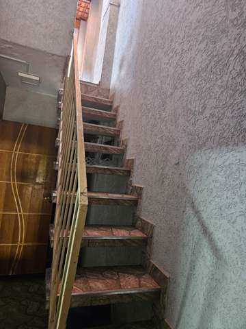 Sobrado à venda em Guarulhos (Res Pq Cumbica - Bonsucesso), 3 dormitórios, 3 suites, 4 banheiros, 2 vagas, 100 m2 de área útil, código 181-2042 (8/17)