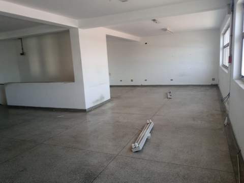 Galpão para alugar em Guarulhos (Cid Ind Sat de São Paulo - Cumbica), 5 banheiros, 8 vagas, 1.350 m2 de área útil, código 181-2056 (17/19)