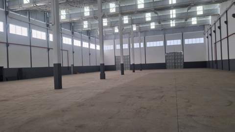 Galpão para alugar em Guarulhos (Cid Ind Sat de São Paulo - Cumbica), 6 banheiros, 15 vagas, 2.200 m2 de área útil, código 181-2060 (15/17)