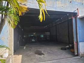 Galpão para alugar em Guarulhos, 300 m2 úteis