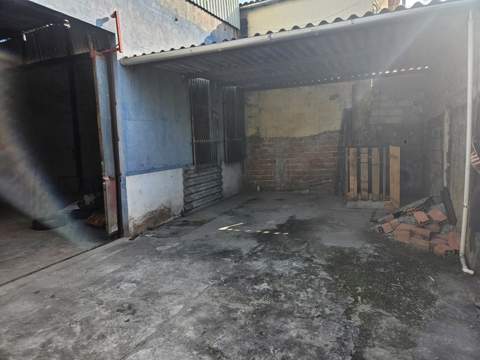 Galpão para alugar em Guarulhos (Jd Álamo - Bonsucesso), 2 banheiros, 2 vagas, 300 m2 de área útil, código 181-2065 (14/17)