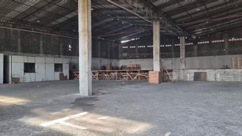 Galpão para alugar em Guarulhos (Cid Ind Sat de São Paulo - Cumbica), 6 banheiros, 8 vagas, 1.350 m2 de área útil, código 181-2066 (6/14)