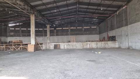 Galpão para alugar em Guarulhos (Cid Ind Sat de São Paulo - Cumbica), 6 banheiros, 8 vagas, 1.350 m2 de área útil, código 181-2066 (7/14)