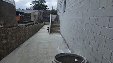 Galpão para alugar em Guarulhos (V Nova Bonsucesso), 6 banheiros, 8 vagas, 260 m2 de área útil, código 181-2070 (8/23)