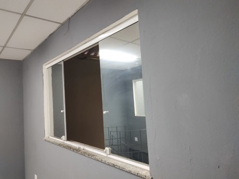 Galpão para alugar em Guarulhos com 2 banheiros, 1 vaga, 130 m2 de área útil, código 181-2071 (15/15)