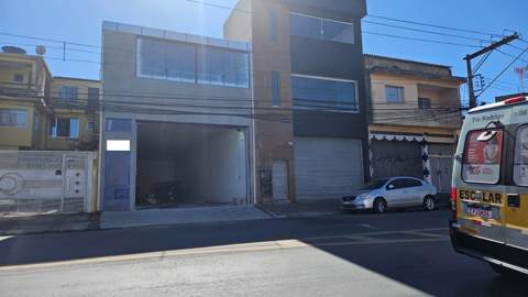 Salão para alugar em Guarulhos (Lavras - São João), 2 banheiros, 1 vaga, 300 m2 de área útil, código 181-2072 (2/22)