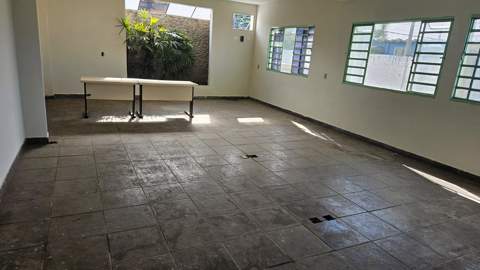 Galpão para alugar em Guarulhos (V Nova Bonsucesso), 6 banheiros, 20 vagas, 500 m2 de área útil, código 181-2079 (9/29)