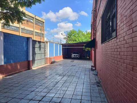 Galpão para alugar em Guarulhos (V Itapegica), 6 banheiros, 10 vagas, 2.000 m2 de área útil, código 181-2090 (1/39)