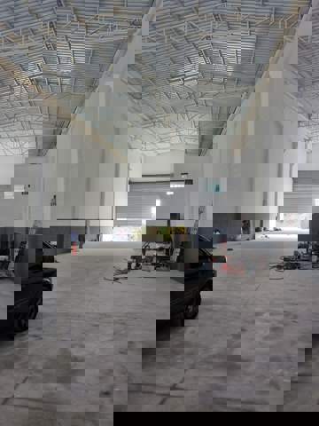 Galpão para alugar em Guarulhos (Cid Ind Sat de São Paulo - Cumbica), 3 banheiros, 4 vagas, 500 m2 de área útil, código 181-2102 (2/11)