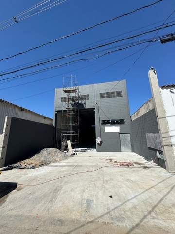 Galpão para alugar em Guarulhos (V Nova Bonsucesso), 3 banheiros, 2 vagas, 580 m2 de área útil, código 181-2107 (12/12)