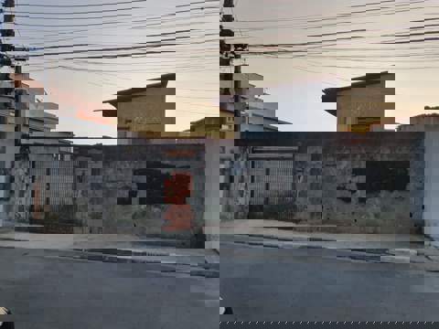 Sobrado à venda em Guarulhos (Jd Maria Dirce - Pres Dutra), 2 dormitórios, 2 banheiros, 4 vagas, 70 m2 de área útil, código 181-2113 (11/11)