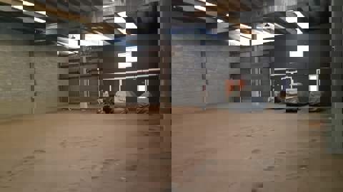 Galpão para alugar em Guarulhos (V São Rafael - Itapegica), 3 banheiros, 8 vagas, 1.160 m2 de área útil, código 181-2114 (8/18)