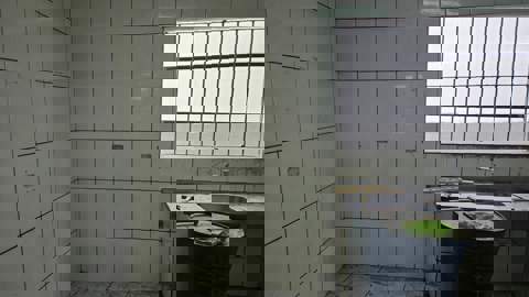Galpão para alugar em Guarulhos (Cid Ind Sat de São Paulo - Cumbica), 4 banheiros, 6 vagas, 780 m2 de área útil, código 181-2123 (9/17)