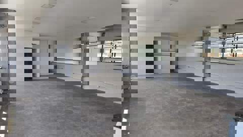 Galpão para alugar em Arujá (Bairro Do Portão), 8 banheiros, 30 vagas, 1.640 m2 de área útil, código 181-2126 (25/37)