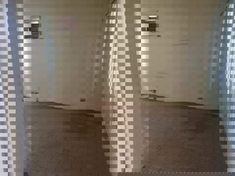 Galpão para alugar em Guarulhos (Cid Ind Sat de São Paulo - Cumbica), 4 banheiros, 4 vagas, 930 m2 de área útil, código 181-2138 (7/21)