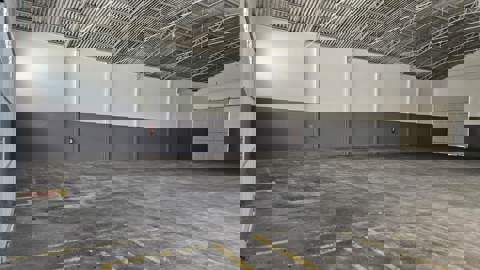 Galpão para alugar em Guarulhos (Cid Ind Sat de São Paulo - Cumbica), 6 banheiros, 6 vagas, 750 m2 de área útil, código 181-2141 (5/22)