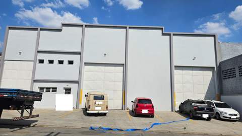 Galpão para alugar em Guarulhos (Cid Ind Sat de São Paulo - Cumbica), 6 banheiros, 6 vagas, 750 m2 de área útil, código 181-2141 (16/22)