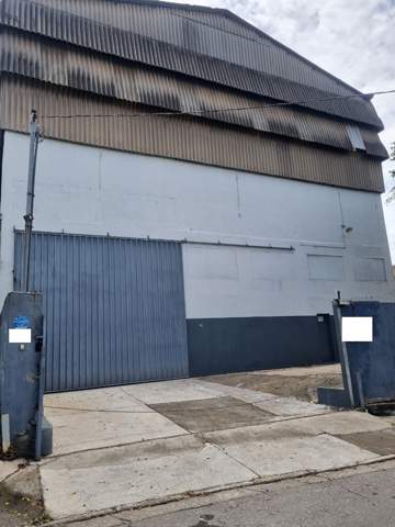 Galpão para alugar em Guarulhos (Cid Ind Sat de São Paulo - Cumbica), 3 banheiros, 4 vagas, 350 m2 de área útil, código 181-2149 (2/19)