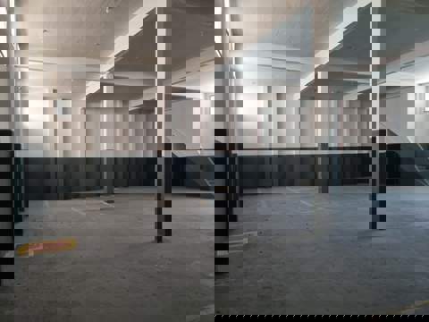 Galpão para alugar em Guarulhos (Cid Ind Sat de São Paulo - Cumbica), 3 banheiros, 4 vagas, 350 m2 de área útil, código 181-2149 (8/19)