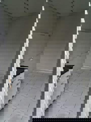 Galpão para alugar em Guarulhos (Cid Ind Sat de São Paulo - Cumbica), 3 banheiros, 4 vagas, 350 m2 de área útil, código 181-2149 (12/19)