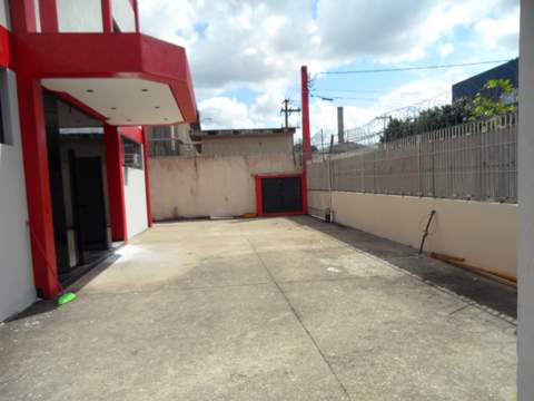 Galpão para alugar em Guarulhos (Cid Ind Sat de São Paulo - Cumbica), 8 banheiros, 20 vagas, 3.000 m2 de área útil, código 181-2151 (7/38)