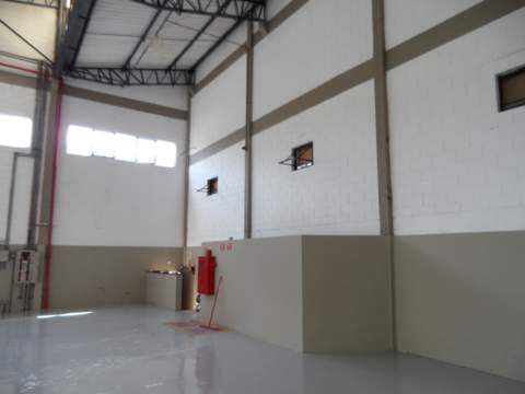 Galpão para alugar em Guarulhos (Cid Ind Sat de São Paulo - Cumbica), 8 banheiros, 20 vagas, 3.000 m2 de área útil, código 181-2151 (17/38)