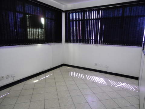 Galpão para alugar em Guarulhos (Cid Ind Sat de São Paulo - Cumbica), 8 banheiros, 20 vagas, 3.000 m2 de área útil, código 181-2151 (38/38)