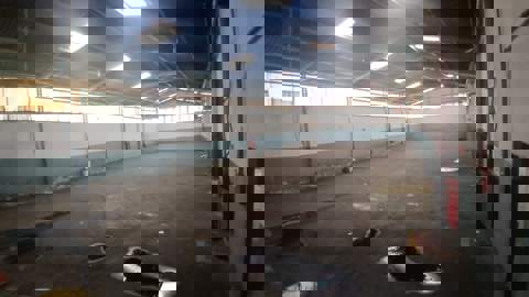 Galpão para alugar em Guarulhos (Cid Ind Sat de São Paulo - Cumbica), 5 banheiros, 6 vagas, 1.700 m2 de área útil, código 181-2152 (9/11)