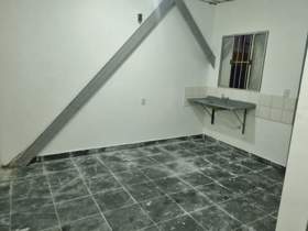 Galpão para alugar em Guarulhos, 484 m2 úteis